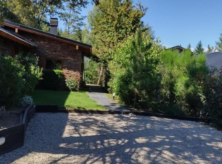 Casa · 160m² · 4 Ambientes · 2 Cocheras