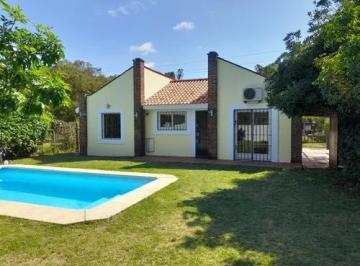 Casa · 150m² · 5 Ambientes · 1 Cochera · Casa - Balneario Buenos Aires