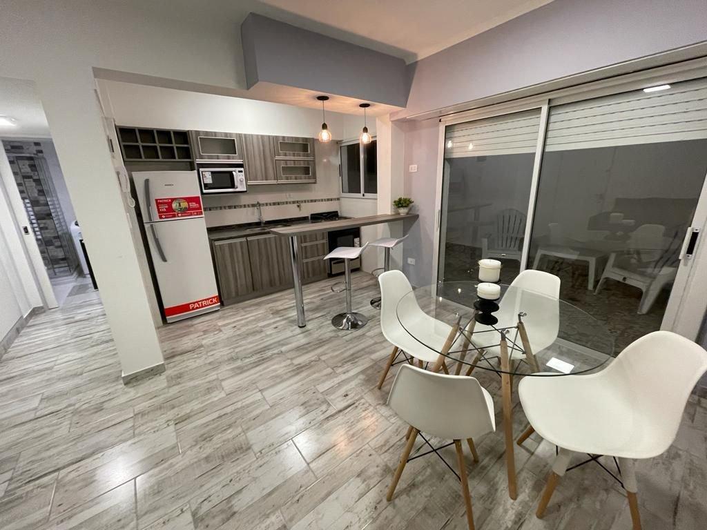 Departamento 2 ambientes, totalmente reciclado a nuevo, 52m² en Bolivar 3600