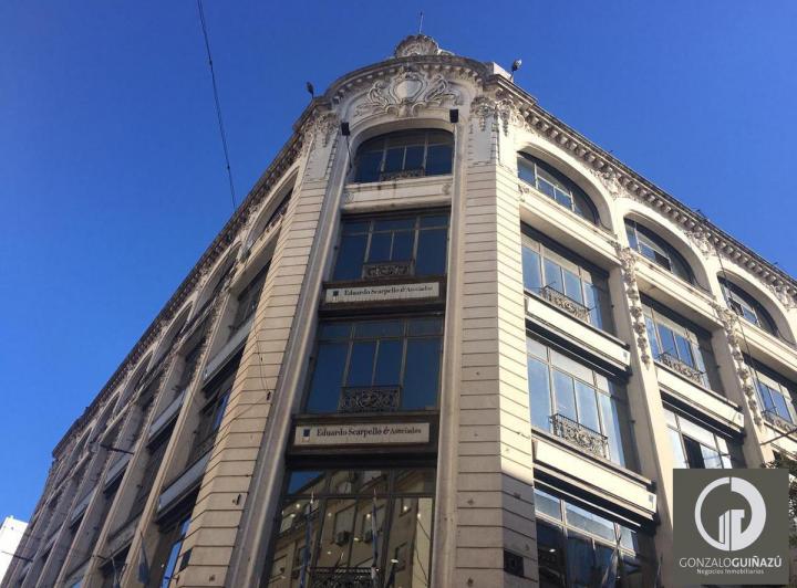 Oficina comercial · 200m² · 6 Ambientes
