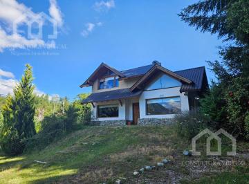 Casa · 85m² · 3 Ambientes · Venta Casa con Vista Al Lago Correntoso