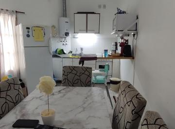 cocina integrada · P. H. 2 Amb P. B y Sin Expensas!