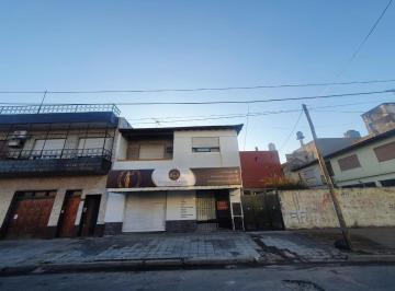 Casa · 240m² · 3 Ambientes · Casa - San Justo