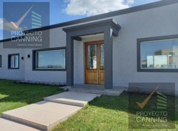 Casa · 200m² · 4 Ambientes · Venta de Casa en Fincas de San Vicente Etapa Sport
