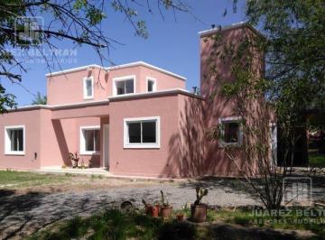 Casa · 217m² · 8 Ambientes · Alquiler Temporario - Casa de 3 Dor. - Villa Allende - La Paloma