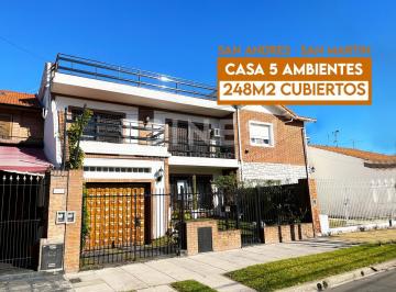 Casa · 248m² · 5 Ambientes · 2 Cocheras · Amplia Casa 5 Ambientes - San Andres - Zona Agustiniano