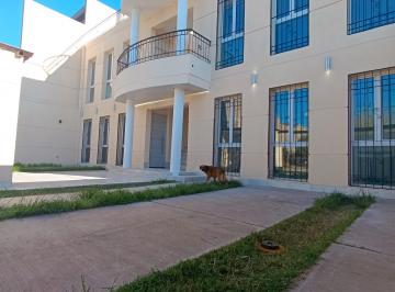 Departamento en Venta de 4 ambientes  · Dueño Vende Departamento Exclusivo de 2 Dorm. 2 Baños y Amenitis