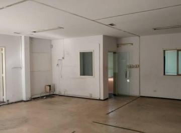 Depósito · 475m² · Excelente Depósito 500 m 2/ Alquiler Barracas Mixt. 3