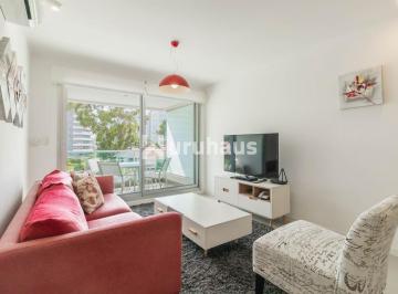 Foto1 · Venta Apartamento Dos Dorm. Punta del Este Edificio Wind Tower