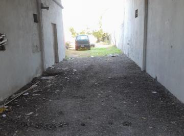 Bodega-Galpón , Moreno · Galpon en Venta