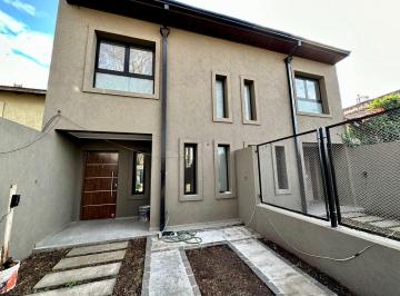 Casa de 3 ambientes, Almirante Brown · Duplex en Venta a Estrenar