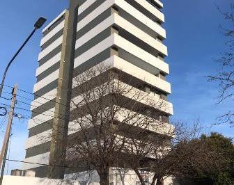 Departamento de 4 ambientes, La Plata · Piso en Venta. 3 Dormis/cochera