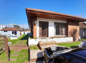 Casa de 5 ambientes, Escobar · Unica Casa con Doble Lote en Venta - Maschwitz Club 600 m²