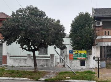 Terreno de 3 ambientes, Lanús · Lindo Lote de Terreno C/serv. Se Escuchan Ofertas!