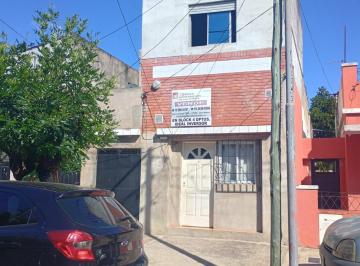 Casa de 2 ambientes, General San Martín · Vivienda Multifamiliar, 4 Departamentos Tipo PH de 2 Amb. Cada Uno