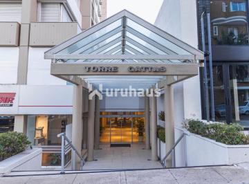 Foto1 · Venta Apartamento Tres Dorm. Punta del Este Peninsula Edificio Torre Gattas