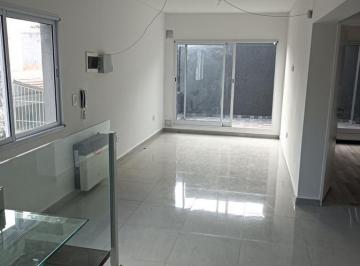 PH · 60m² · 3 Ambientes · PH - Tiro Suizo