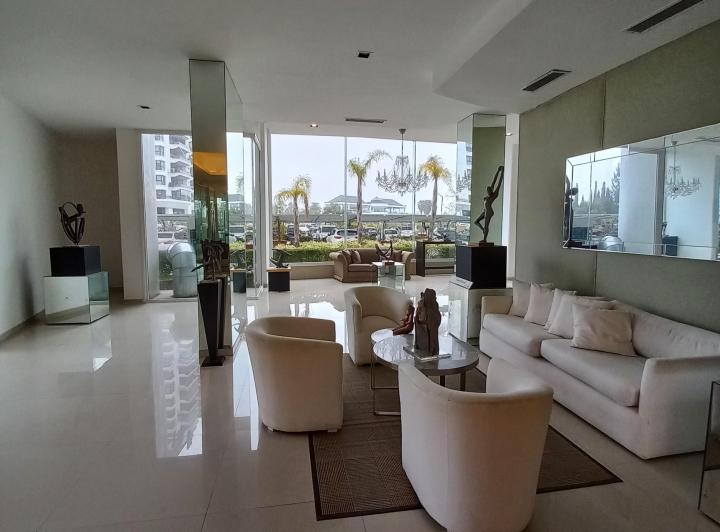 Departamento · 75m² · 2 Ambientes · 1 Cochera