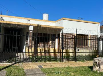 Casa de 3 ambientes, Morón · Casa Americana Castelar Sur