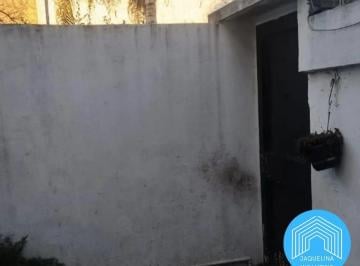 PH · 50m² · 3 Ambientes · PH 3 Amb con Terraza y Parrilla - Lomas del Mirador