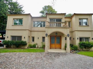 Casa · 330m² · 7 Ambientes · Venta Casa La Soberana