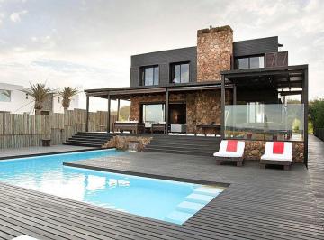 BPV-BPV-7390_2 · Casa Sobre La Playa en Alquiler Jose Ignacio
