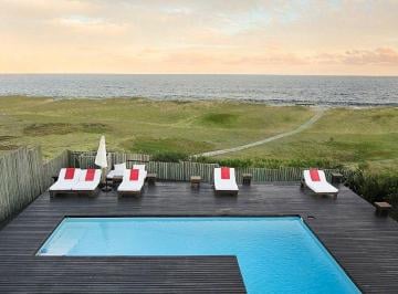 BPV-BPV-7390_2 · Casa Sobre La Playa en Alquiler Jose Ignacio