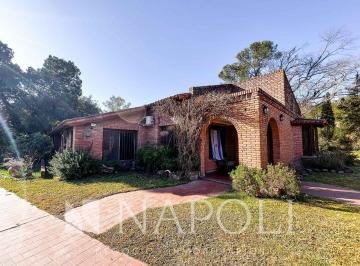 NNI-NNI-1687_2 · Casa en Venta 7 Ambientes en El Trébol, Ezeiza