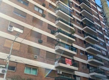 Departamento · 58m² · 3 Ambientes · Avellaneda Ctro 3 Ambientes Al Fte. con Balcon
