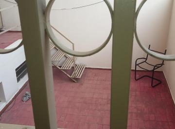 Departamento de 2 ambientes, Córdoba · Centro - 1 Dormitorio C/ Amplio Patio Propio - Ajuste Semestral - Impuestos Incluidos