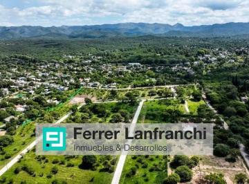 Terreno · 551m² · Lote Barrio Cerrado - La Adela - 570 m²