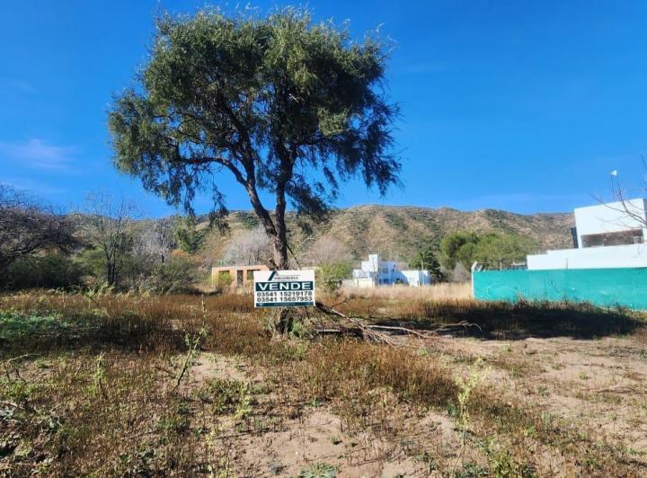 Terreno · 1110m²