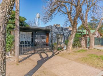 Frente de la Propiedad · Venta - Casa - Centro, Funes