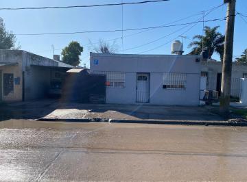 Casa de 6 ambientes, Almirante Brown · Nuevo Precio: Oportunidad de Compra en La Zona de Burzaco. Ideal Tres Familias