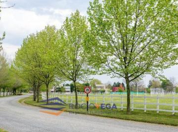 Terreno · 1550m² · Lote en Venta en Haras del Sol, Pilar