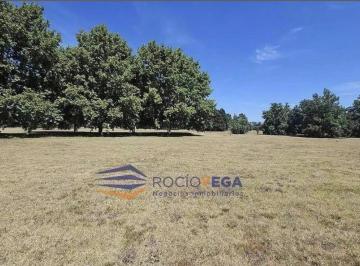 Terreno · 2456m² · Venta de Lote en La Primavera Golf Country Club, Carlos Keen, Luján.