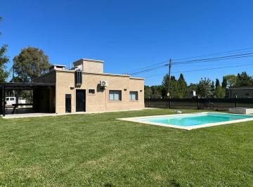 Casa · 101m² · 4 Ambientes · 1 Cochera · Venta Casa en Parque Sakura