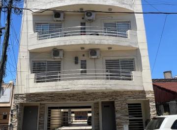 Departamento · 40m² · 2 Ambientes · 1 Cochera · Departamento en Alquiler con Cochera