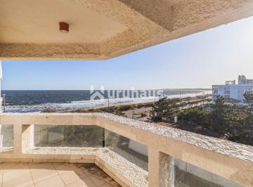 Foto1 · Alquiler Apartamento Dos Dorm. Punta del Este Mansa Primera Linea