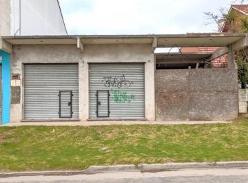 Local comercial , Mar del Plata · Dos Locales con Departamento Al Fondo y Terreno Libre en Barrio Termas Huinco