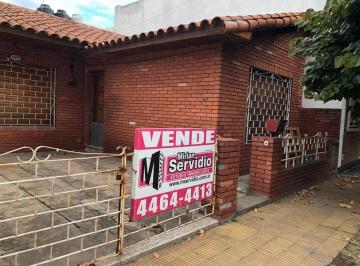 Casa de 3 ambientes, La Matanza · Casa Americana 3 Ambientes con Cochera en Excelente Lote en Ramos Mejia
