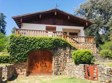 Casa de 7 ambientes, La Cumbrecita · Venta de Vivienda en La Cumbrecita - Viv0196