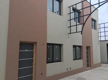 Frente Duplex · Departamento en Venta a Estrenar en Complejo Cerrado de Las Heras