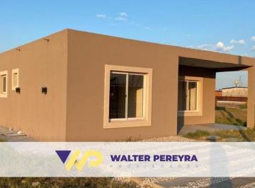 Casa · 40m² · 4 Ambientes · Venta Casa Quinta en Barrio Los Tilos - Domselaar