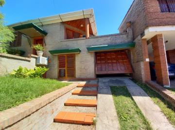 Casa de 6 ambientes, Río Ceballos · Venta Casa en Barrio San Isidro Rio Ceballos