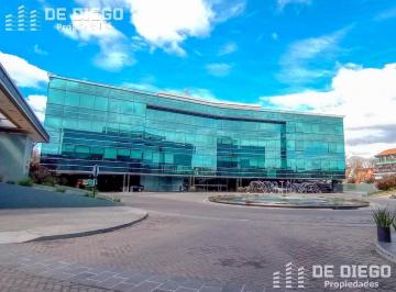 Oficina comercial · 1060m² · 35 Cocheras · Oficinas en Alquiler 1060 m² en Edificio Lumina Thames San Isidro, Certificacion Leed Green Building