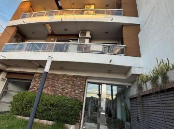 Departamento de 1 ambiente, Lomas de Zamora · Oportunidad! Moderno Monoambiente con Patio