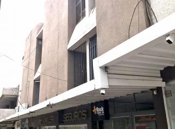 Oficina comercial de 3 ambientes, Villa Carlos Paz · Oficina Local Espacio Grande en Galeria Pleno Centro