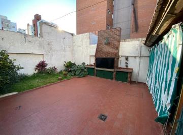 Casa · 180m² · 5 Ambientes · Casa, Tipo PH, en Venta. Morón.