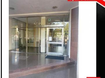 Departamento · 90m² · 4 Ambientes · Dpto 3 Dorm. Piso Rivadavia 1400